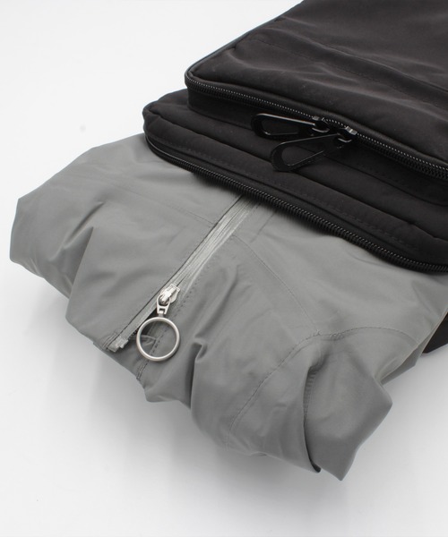 RAW.C(ロークリエイト)の「FUNCTIONAL/ファンクショナル ボディバッグ LIGHT WEIGHT UTILITY SQUARE SLING 撥水 軽量 RCB-091TI(ボディバッグ/ウエストポーチ・メンズ・ブラック・FREE)」の12枚目の写真