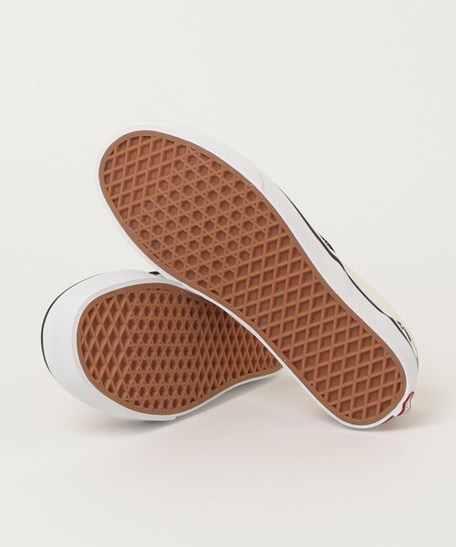 VANS（バンズ）の「VANS/ヴァンズ UA Classic Slip-On / VN000EYEBLK / VN000EYEBWW / クラシック スリッポン（スニーカー・メンズ・その他9/ブラック・8.5/9/8/10/9.5）」の3枚目の写真