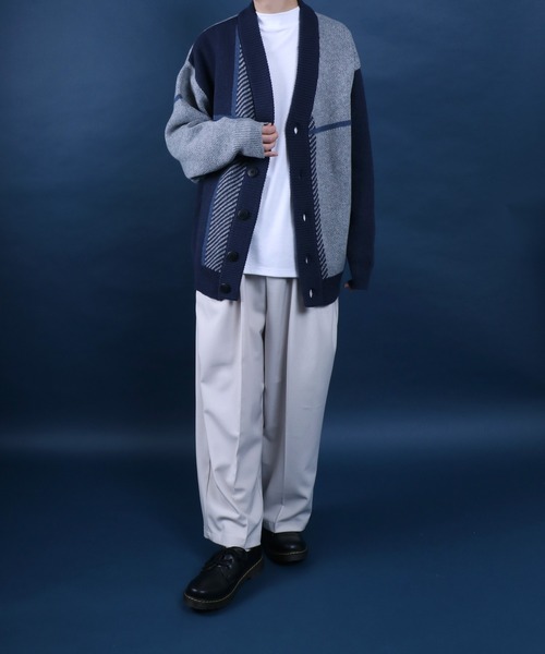ANPAS(アンパス)の「Cross Plaid Oversized Knit Cardigan/クロスチェック柄 オーバーサイズ ニット カーディガン(カーディガン/ボレロ・メンズ・ブルー系その他/ホワイト系その他/ブラック系その他/ホワイト系その他2/ブルー系その他2・M/L)」の15枚目の写真