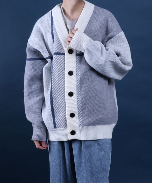 ANPAS(アンパス)の「Cross Plaid Oversized Knit Cardigan/クロスチェック柄 オーバーサイズ ニット カーディガン(カーディガン/ボレロ・メンズ・ブルー系その他/ホワイト系その他/ブラック系その他/ホワイト系その他2/ブルー系その他2・M/L)」の21枚目の写真