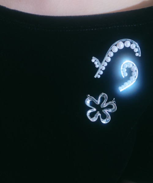 【IRIS 47】sida brooch/シダ ブローチ（ブローチ/コサージュ）｜IRIS47（イリスフォーセブン）