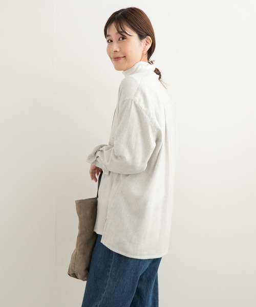 URBAN RESEARCH DOORS(アーバンリサーチドアーズ)の「エンブロイダリーシャツ(シャツ/ブラウス・レディース・グレー系その他/ホワイト系その他・MEDIUM)」の6枚目の写真