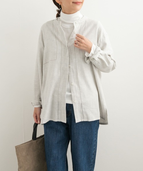 URBAN RESEARCH DOORS(アーバンリサーチドアーズ)の「エンブロイダリーシャツ(シャツ/ブラウス・レディース・グレー系その他/ホワイト系その他・MEDIUM)」の9枚目の写真