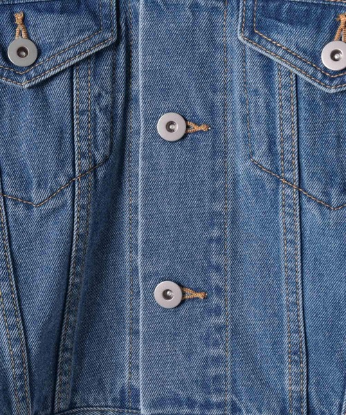 LEPSIM（レプシィム）の「【KIDS】ハギハギデニムジャケット　152843（デニムジャケット・キッズ・ライトブルー・130）」の3枚目の写真