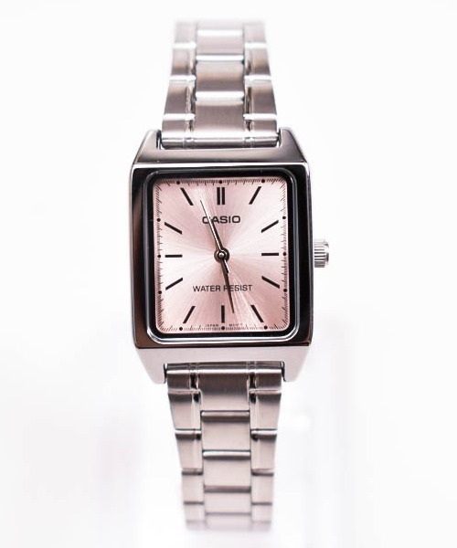 CASIO クラシックメタルスクエア 腕時計 CASIO 腕時計 /CASIO（カシオ）/クラシックメタルスクエア