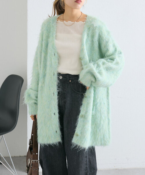 w closet(ダブルクローゼット)の「【6色展開】MIXシャギービッグニットカーディガン(カーディガン/ボレロ・レディース・チャコールグレー/ブルー/アイボリー/オレンジ/パープル/グリーン・FREE)」の4枚目の写真