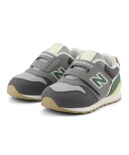 NEW BALANCE(ニューバランス)の「996(スニーカー・キッズ・グレー×ピンク/グレー系その他・16.5cm/12.5cm/14.5cm/15.5cm/13.5cm/15.0cm/16.0cm/14.0cm/13.0cm/12.0cm)」の3枚目の写真