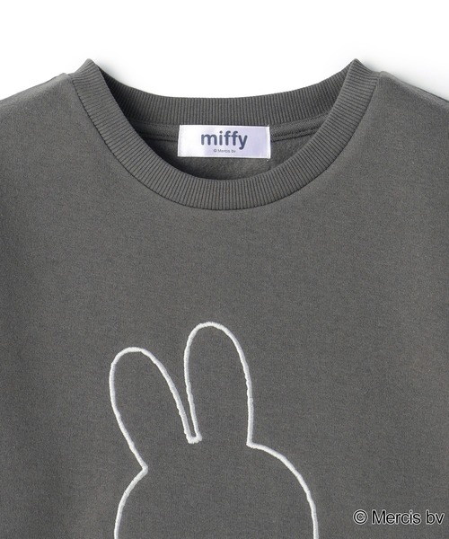 Miffy( ミッフィー)の「【miffy/ミッフィー】スリープ刺繍デザイン裏起毛プルオーバー(別注)(スウェット・レディース・アイボリー/グレー・LL/M/L)」の3枚目の写真