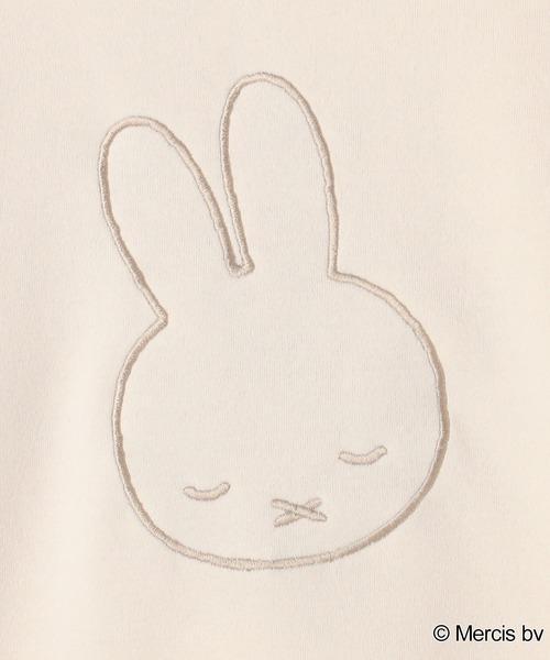 Miffy( ミッフィー)の「【miffy/ミッフィー】スリープ刺繍デザイン裏起毛プルオーバー(別注)(スウェット・レディース・アイボリー/グレー・LL/M/L)」の9枚目の写真