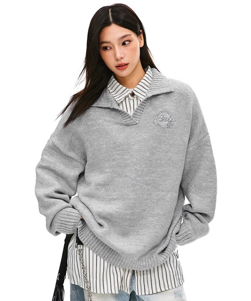 WESTSEA(ウエストシー)の「スキッパー ポロ襟 ニット プルオーバー 長袖 オーバーサイズ 刺繍ロゴ付(ニット/セーター・レディース・グレー/ブラック・M/L)」の3枚目の写真