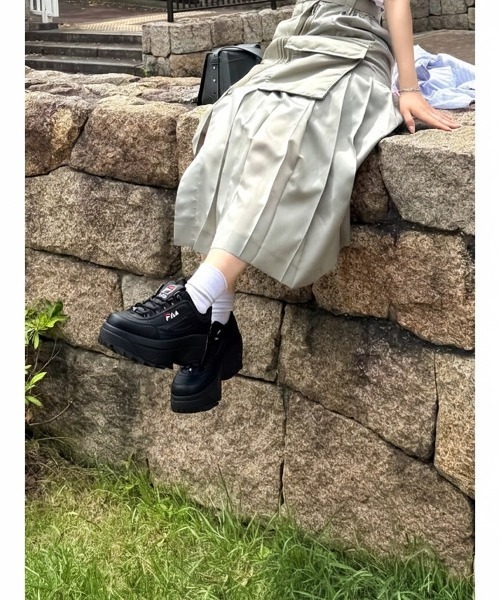 FILA(フィラ)の「Disruptor II Wedge(スニーカー・レディース・ブラック/ホワイト・23.5cm/22.5cm/23.0cm/24.0cm/24.5cm/25.0cm/26.0cm/27.0cm/28.0cm)」の15枚目の写真