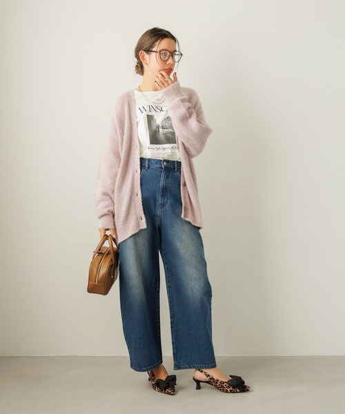 BAYFLOW（ベイフロー）の「[シルキータッチの肌触り]アソートロゴロングスリーブT（Tシャツ/カットソー・レディース・カーキ/ブラック/ベージュ/オフホワイト・MEDIUM/SMALL）」の5枚目の写真