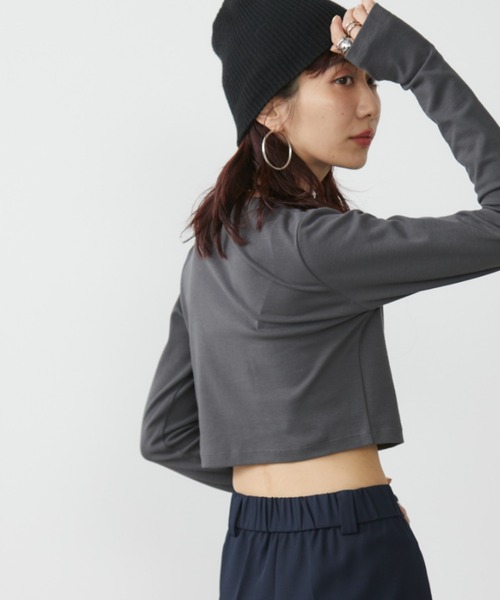 Auntie Rosa Holiday(アンティローザホリデー)の「フライスクロップドプルオーバー(Tシャツ/カットソー・レディース・チャコールグレー/ブラック/オフホワイト・FREE)」の4枚目の写真
