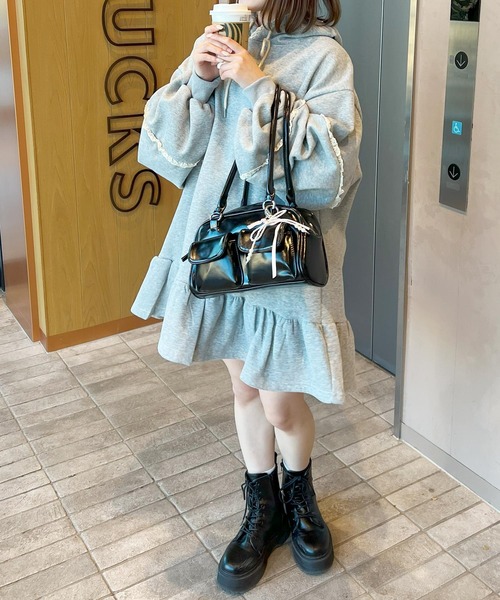 frunco（フランコ）の「スエットパーカーミニワンピース（ワンピース・レディース・ブラック/グレー・FREE）」の20枚目の写真