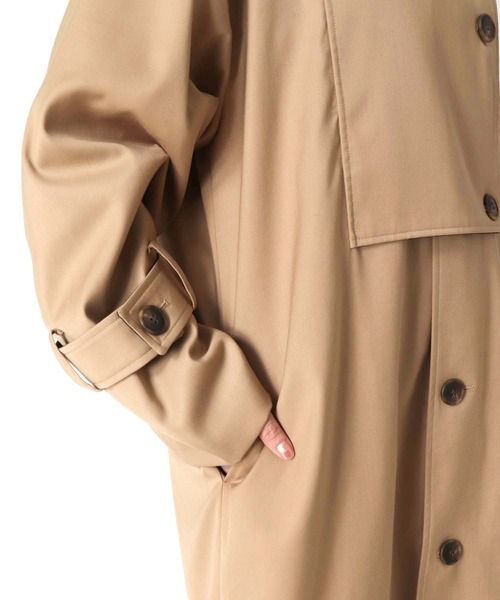 Three Four Time（ｽﾘｰﾌｫｰﾀｲﾑ）の「バイカラートレンチコート（トレンチコート・レディース・ベージュ・FREE）」の9枚目の写真