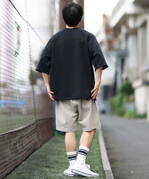 NEW ERA(ニューエラ)の「NEW ERA/ニューエラ 半袖Tシャツスウェット ワンポイント 速乾 14410162/14410163(スウェット・メンズ・ブラック/ベージュ・L/XXL/M/XL)」の3枚目の写真