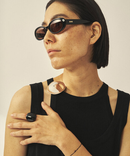 Whim Gazette(ウィムガゼット)の「【GEMINI】レイヤードノースリニット(ニット/セーター・レディース・ブラウン/ブラック・FREE)」の19枚目の写真