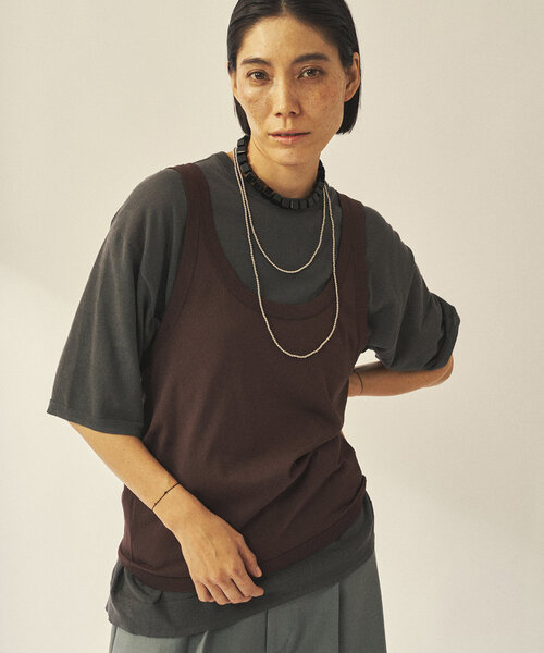 Whim Gazette(ウィムガゼット)の「【GEMINI】レイヤードノースリニット(ニット/セーター・レディース・ブラウン/ブラック・FREE)」の16枚目の写真