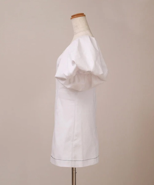 merrylatte（メリーラテ）の「バルーンスリーブデニムミニワンピ（ワンピース・レディース・インディゴブルー/ホワイト/ブラック・FREE）」の17枚目の写真