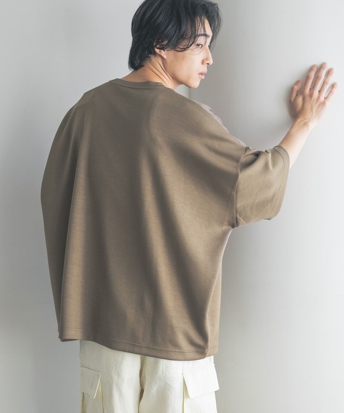 LOWRYS FARM(ローリーズファーム)の「TRPUドルマンTシャツSS 325603(Tシャツ/カットソー・レディース・ホワイト/ブラック/ブラウン/イエロー/オレンジ/パープル・MEDIUM/LARGE/SMALL)」の14枚目の写真