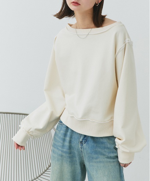 ad thie（アドティエ）の「アウトシーム オフショル スウェットプルオーバー（スウェット・レディース・チャコール/アイボリー/杢グレー・FREE）」の11枚目の写真