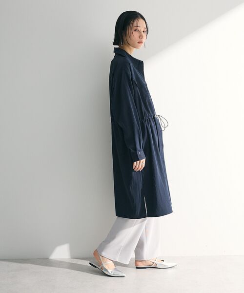 Green　Parks（グリーンパークス）の「ミディ丈ミリタリーシャツワンピース（シャツワンピース・レディース・カーキ/ブルー/ホワイト系その他2/ダークネイビー・FREE）」の7枚目の写真