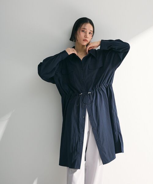 Green　Parks（グリーンパークス）の「ミディ丈ミリタリーシャツワンピース（シャツワンピース・レディース・カーキ/ブルー/ホワイト系その他2/ダークネイビー・FREE）」の10枚目の写真