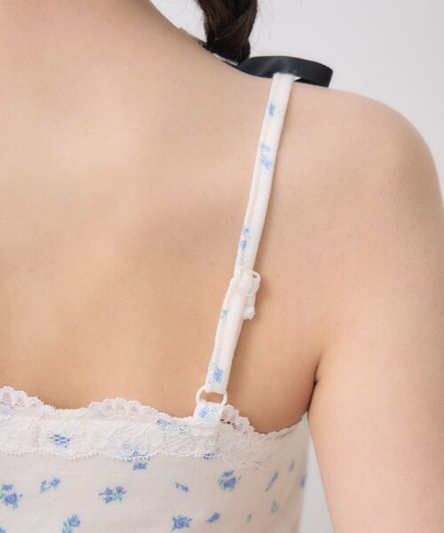 ems excite(エムズエキサイト)の「【新色追加】アソートレース付きキャミ(キャミソール・レディース・ブラック系その他/オフホワイト/ブルー系その他/レッド系その他・FREE)」の15枚目の写真