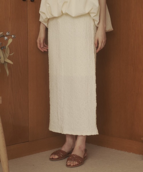 REMOON(リムーン)の「イージーIラインスカート(スカート・レディース・オフホワイト/ブラック/ブラウン・FREE)」の1枚目の写真