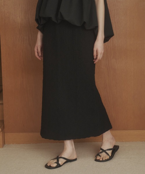 REMOON(リムーン)の「イージーIラインスカート(スカート・レディース・オフホワイト/ブラック/ブラウン・FREE)」の8枚目の写真