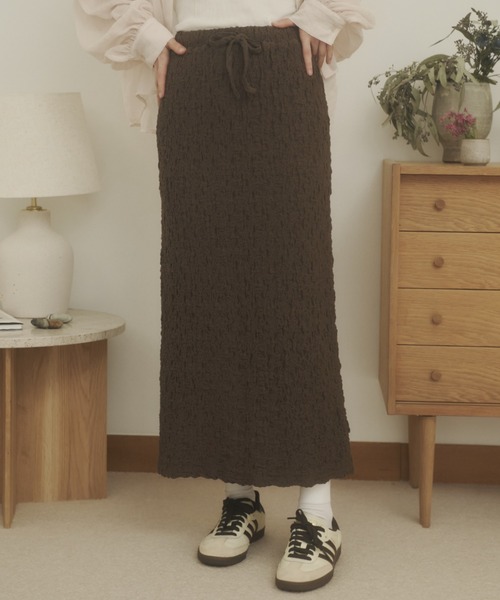 REMOON(リムーン)の「イージーIラインスカート(スカート・レディース・オフホワイト/ブラック/ブラウン・FREE)」の11枚目の写真
