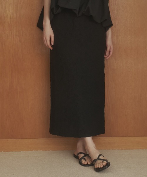 REMOON(リムーン)の「イージーIラインスカート(スカート・レディース・オフホワイト/ブラック/ブラウン・FREE)」の5枚目の写真