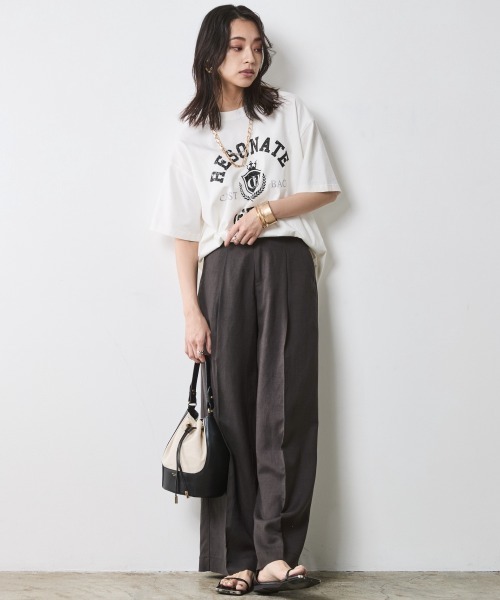 CHIC STYLE（シックスタイル）の「レーヨン麻タックワイドパンツ＜大きいサイズ有＞シックスタイル（スラックス・レディース・オフホワイト/チャコール・5L/4L/3L/LL/L/M）」の13枚目の写真