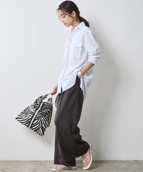 CHIC STYLE（シックスタイル）の「レーヨン麻タックワイドパンツ＜大きいサイズ有＞シックスタイル（スラックス・レディース・オフホワイト/チャコール・5L/4L/3L/LL/L/M）」の16枚目の写真