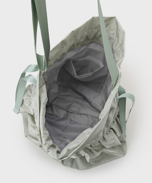 OPAQUE.CLIP（オペークドットクリップ）の「【長さ調整可能】ドロストリボンフリルティアードショルダーバッグ（ショルダーバッグ・レディース・グレー/ブラック/グリーン系/ベージュ・00）」の22枚目の写真