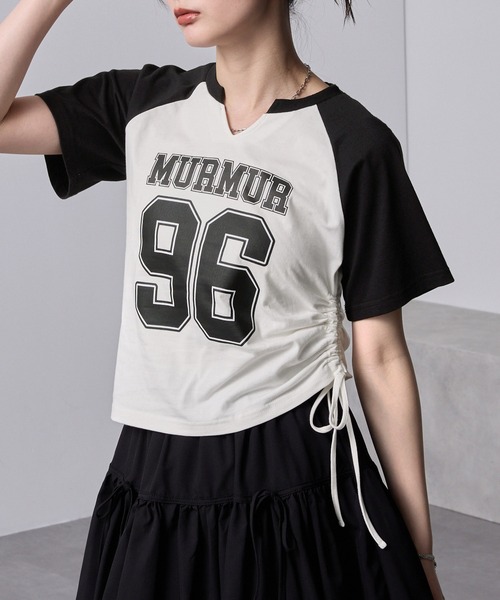 nui nullu(ヌイヌル)の「【nui nullu】サイドシャーリングリボンキーネックナンバリングラグランTシャツ(Tシャツ/カットソー・レディース・ネイビー/チャコールグレー/ブラック/ワイン/サックスブルー・FREE)」の14枚目の写真
