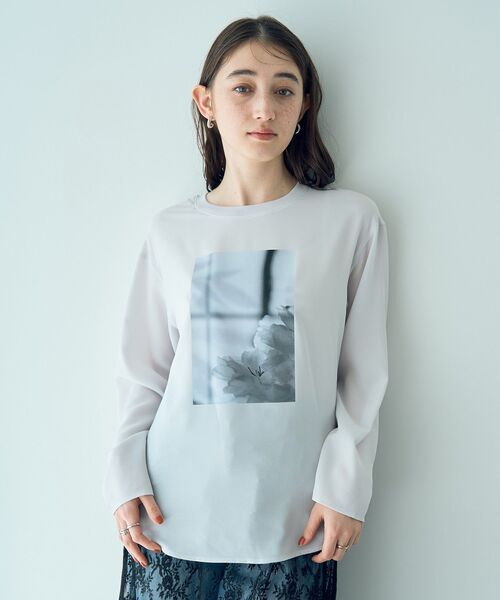 YECCA VECCA(イェッカヴェッカ)の「フォトプリントジョーゼットTee(Tシャツ/カットソー・レディース・ライトグレー/オフホワイト・FREE)」の18枚目の写真