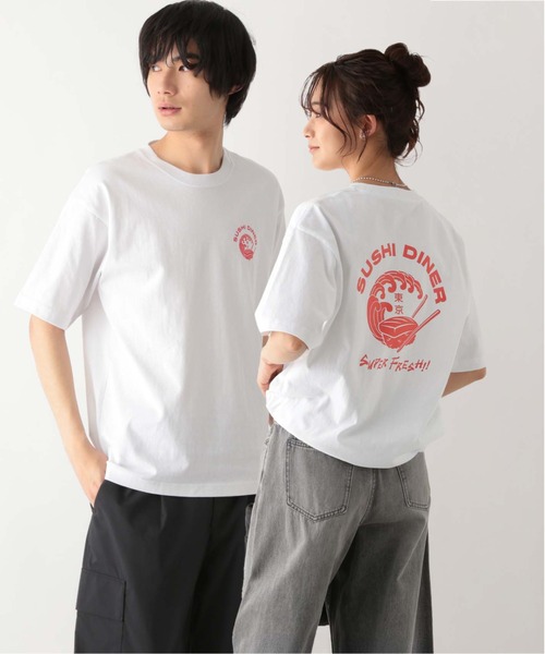 GLOBAL WORK(グローバルワーク)の「スーベニアTシャツ/半袖/一部店舗限定/326733(Tシャツ/カットソー・メンズ・ホワイト系1/ホワイト系2/ホワイト系3/ホワイト系4/ホワイト系5/ホワイト系6/ホワイト系7/ホワイト系8/ブラック/ブラック系その他・SMALL/MEDIUM/LARGE/X-LARGE)」の6枚目の写真
