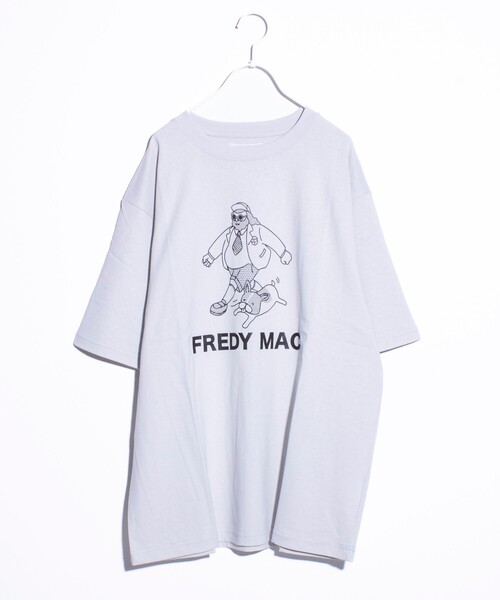 FREDY MAC（フレディーマック）の「【FREDYMAC/フレディマック】プレッピーおじさん dog run オリジナルボディ Tシャツ（Tシャツ/カットソー・メンズ・アッシュグレー/ホワイト・L/M/S）」の2枚目の写真