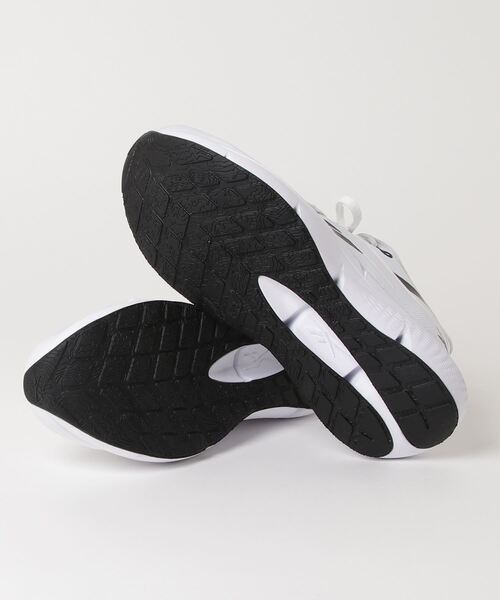 Reebok(リーボック)の「ジグ二ション / ZIGNITION(スニーカー・メンズ・ホワイト/ブラック・25.0cm/25.5cm/26.0cm/26.5cm/27.0cm/27.5cm/28.0cm/28.5cm/29.0cm/30.0cm)」の16枚目の写真