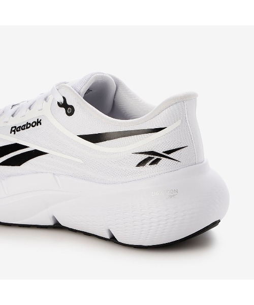 Reebok(リーボック)の「ジグ二ション / ZIGNITION(スニーカー・メンズ・ホワイト/ブラック・25.0cm/25.5cm/26.0cm/26.5cm/27.0cm/27.5cm/28.0cm/28.5cm/29.0cm/30.0cm)」の6枚目の写真