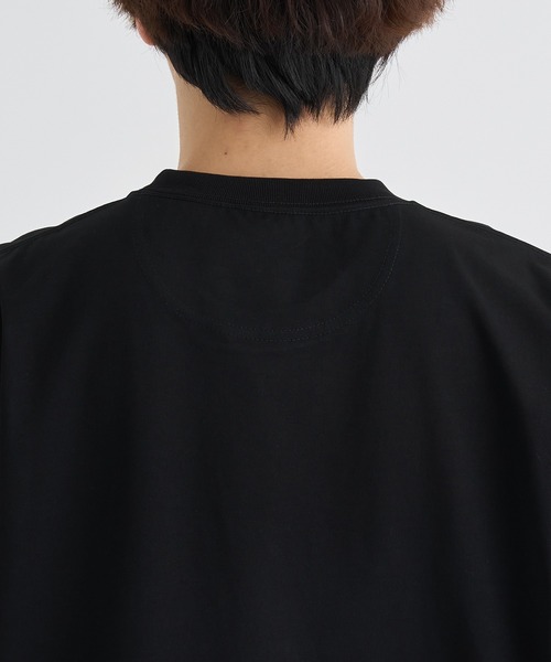 WHITE MOUNTAINEERING(ホワイトマウンテニアリング)の「【White Mountaineering / ホワイトマウンテニアリング】ZIP POCKET T-SHIRT(Tシャツ/カットソー・メンズ・ホワイト/ブラック・1/2/3)」の6枚目の写真