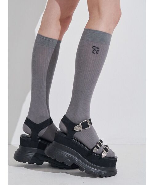 EVRIS(エヴリス)の「オリジナルEロゴハイソックス(ソックス/靴下・レディース・グレー/ホワイト・FREE)」の2枚目の写真
