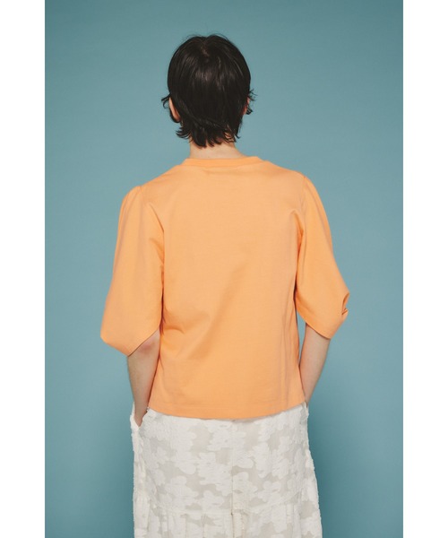 HeRIN.CYE(ヘリンドットサイ)の「Tuck sleeve cut tops タックスリーブカットトップス(Tシャツ/カットソー・レディース・ブラック/オレンジ/ホワイト/ライトグリーン・FREE)」の7枚目の写真
