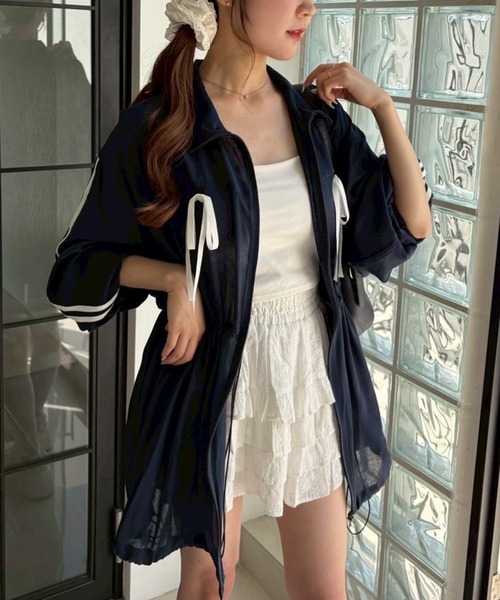 one after another NICE CLAUP（ワンアフターアナザーナイスクラップ）の「シアーリボンマウンテンパーカー（マウンテンパーカー・レディース・オフホワイト/ネイビー・FREE）」の6枚目の写真