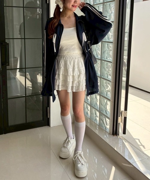 one after another NICE CLAUP（ワンアフターアナザーナイスクラップ）の「シアーリボンマウンテンパーカー（マウンテンパーカー・レディース・オフホワイト/ネイビー・FREE）」の3枚目の写真