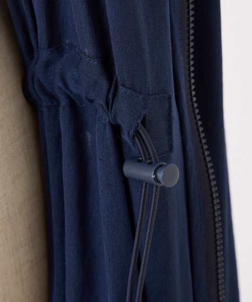 one after another NICE CLAUP（ワンアフターアナザーナイスクラップ）の「シアーリボンマウンテンパーカー（マウンテンパーカー・レディース・オフホワイト/ネイビー・FREE）」の13枚目の写真