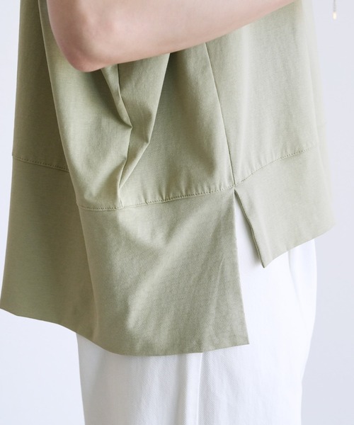 reca(レカ)の「ロゴプリントドルマンTシャツ(Tシャツ/カットソー・レディース・オフホワイト/ブラック/カーキ・FREE)」の5枚目の写真