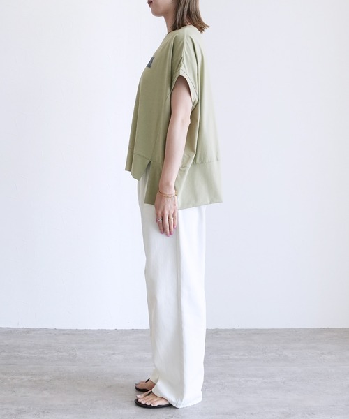 reca(レカ)の「ロゴプリントドルマンTシャツ(Tシャツ/カットソー・レディース・オフホワイト/ブラック/カーキ・FREE)」の17枚目の写真