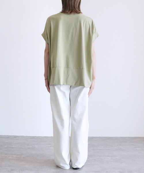 reca(レカ)の「ロゴプリントドルマンTシャツ(Tシャツ/カットソー・レディース・オフホワイト/ブラック/カーキ・FREE)」の16枚目の写真